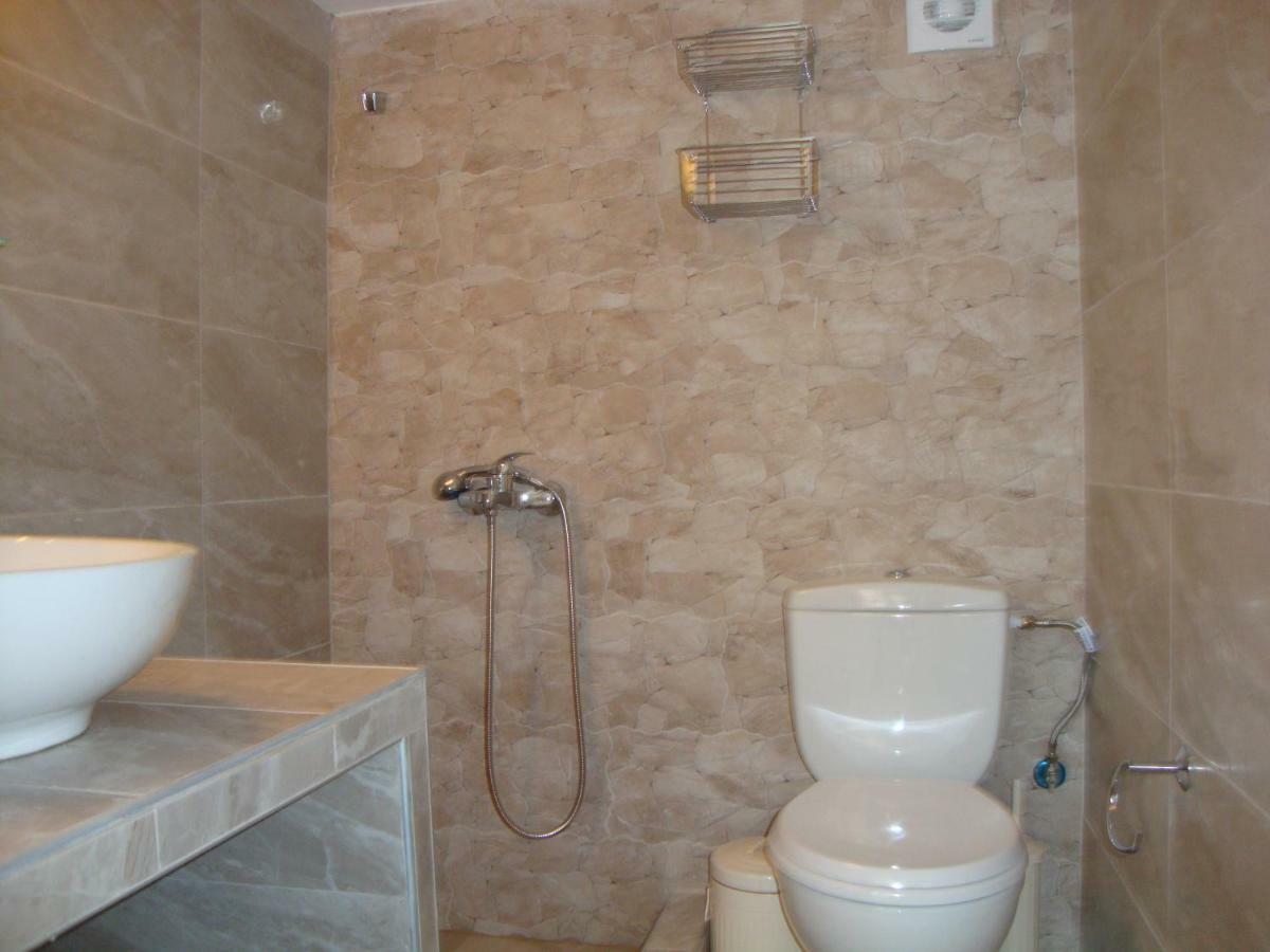 Maria Apartments เนอา คาร์วาลี ภายนอก รูปภาพ